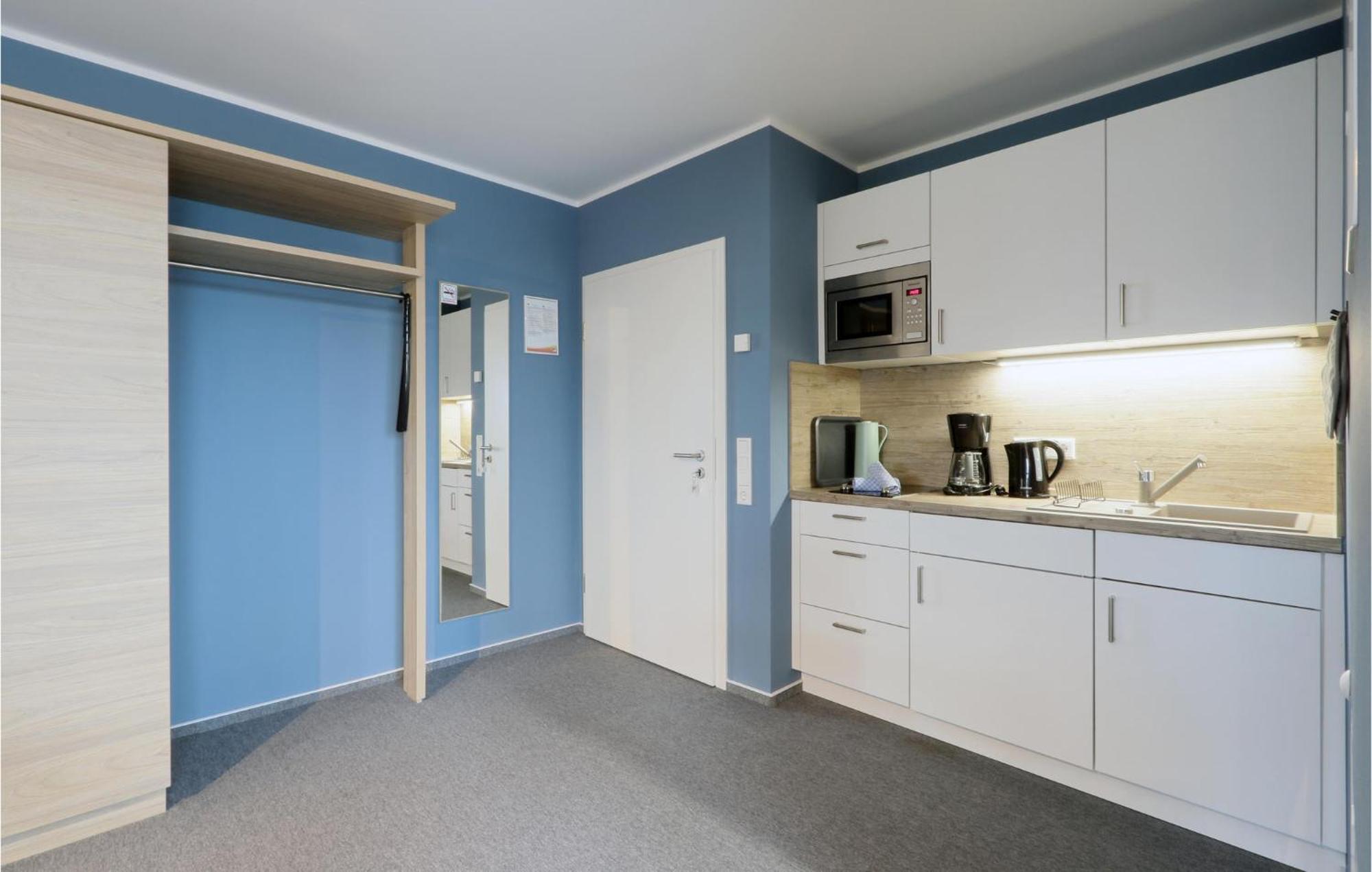 Amazing Apartment In Dagebuell With Kitchenette Eksteriør billede