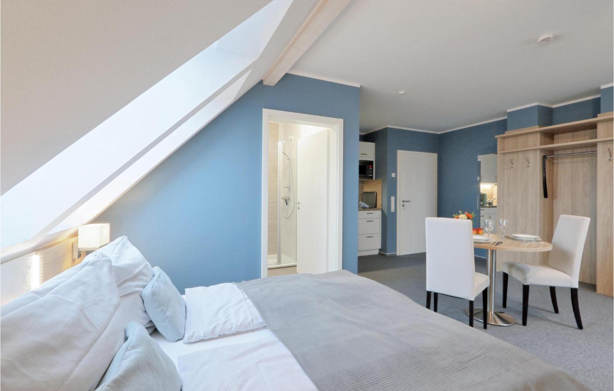 Amazing Apartment In Dagebuell With Kitchenette Eksteriør billede