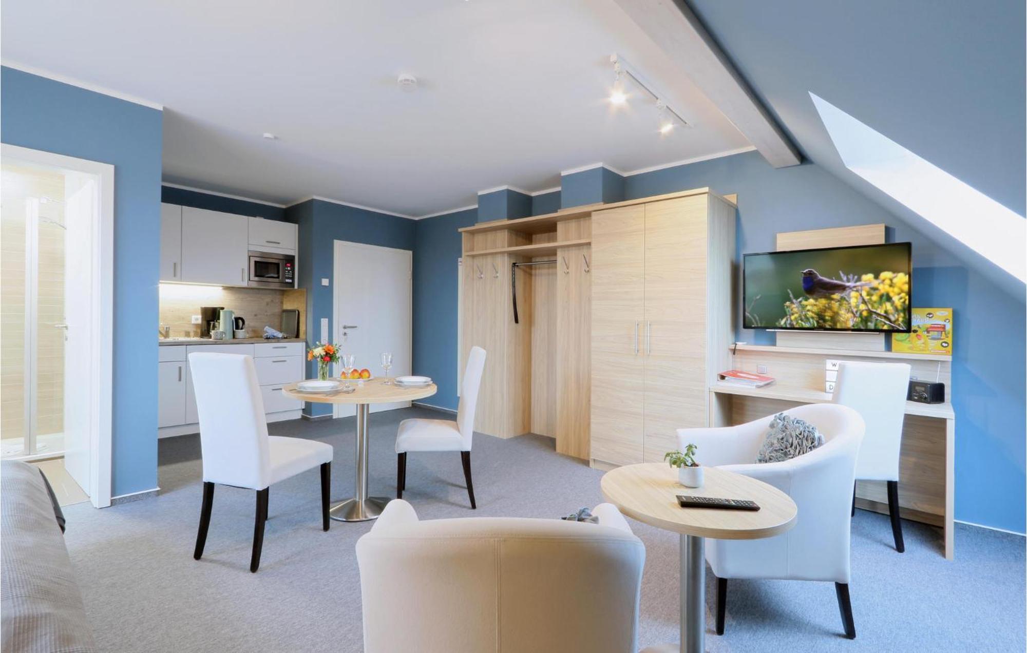 Amazing Apartment In Dagebuell With Kitchenette Eksteriør billede