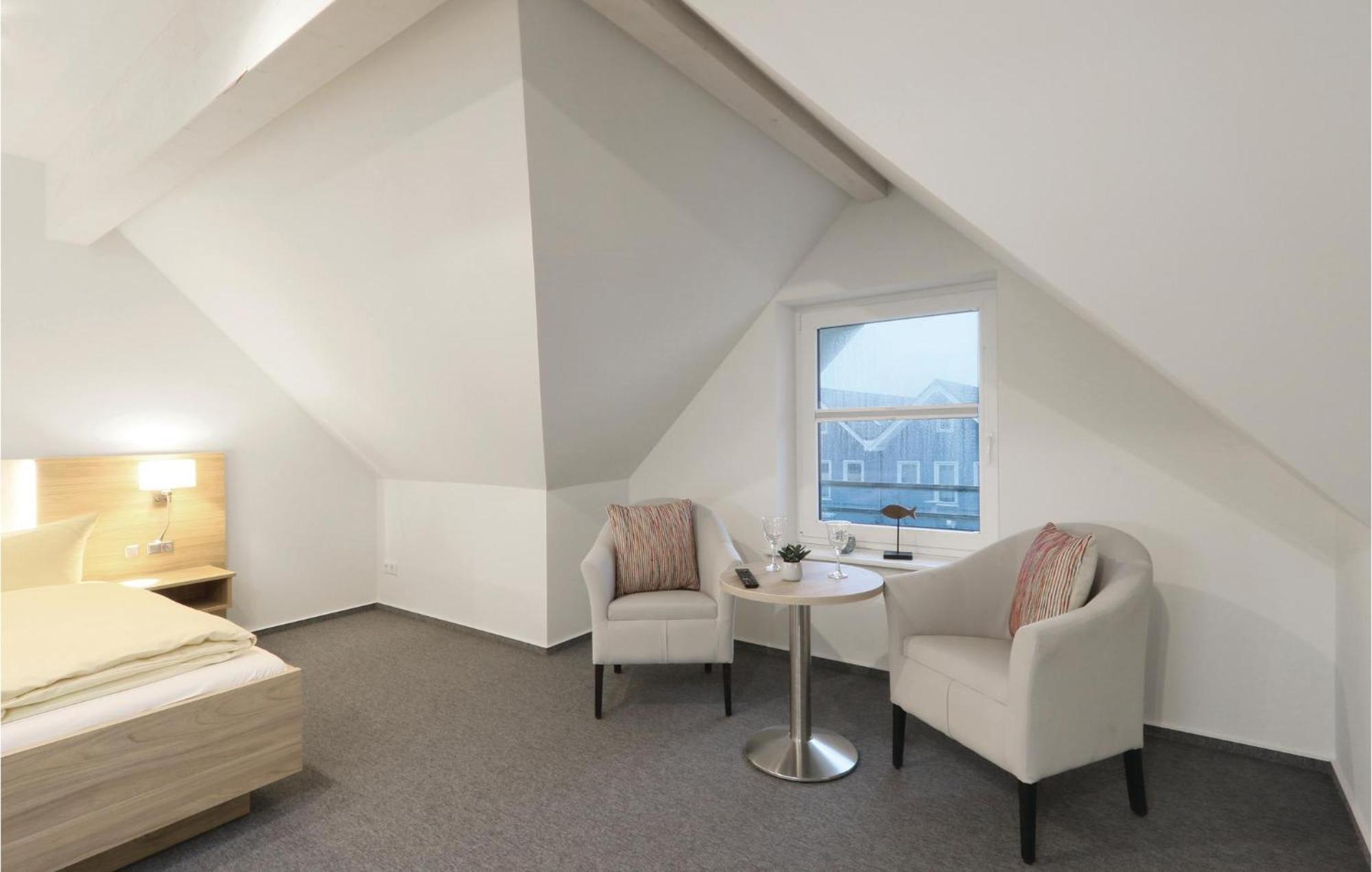 Amazing Apartment In Dagebuell With Kitchenette Eksteriør billede