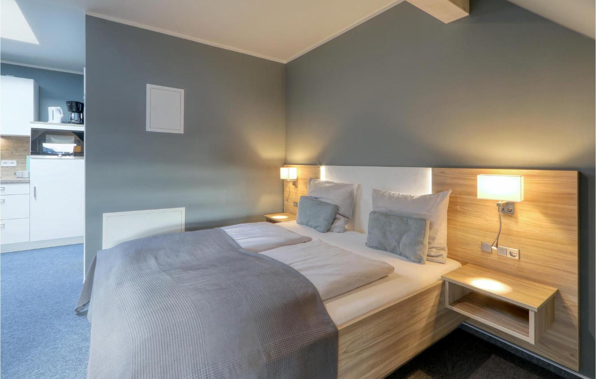 Amazing Apartment In Dagebuell With Kitchenette Eksteriør billede